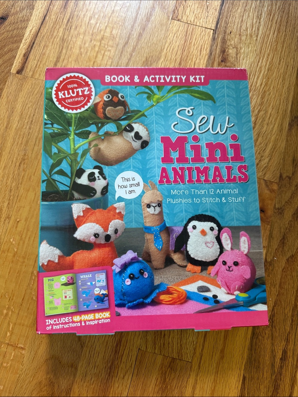 Klutz Sew Mini Animals Kit - Blue & Pink Box